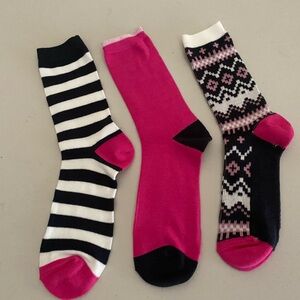 Six Pairs Uniqlo Women's Super Warm HEATTECH Socks